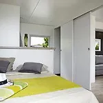 Village 4*