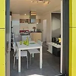 Village 4*