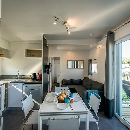 Village Prázdninový areál 4*