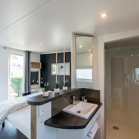 Prázdninový areál Village 4*