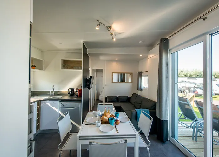 Village Holiday park 4*