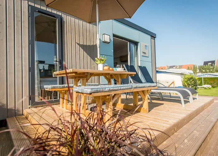 Village Holiday park 4*